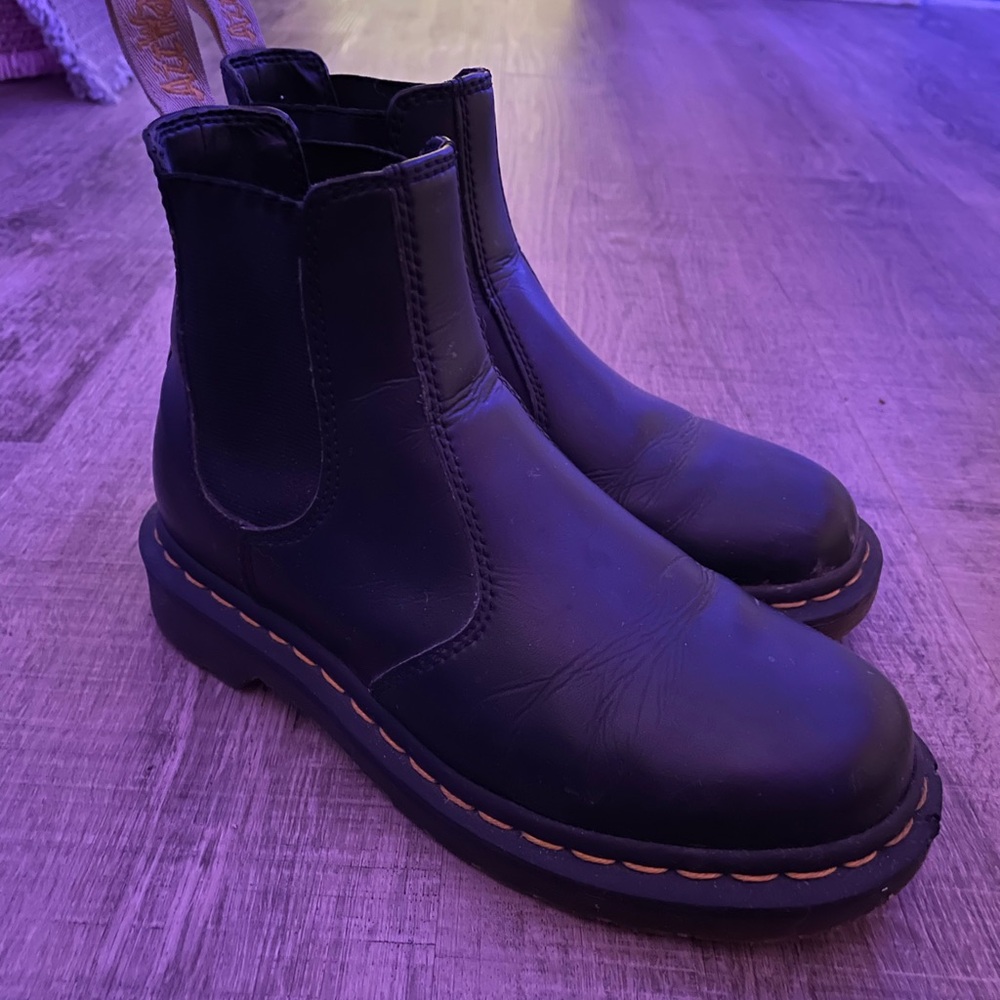 Doc Marten Chelsea Boots